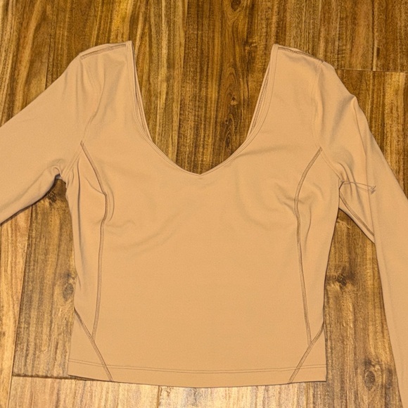 Lululemon women 0 xs top shirt align long sleeve seamless weightless tan workout - Picture 3 of 8